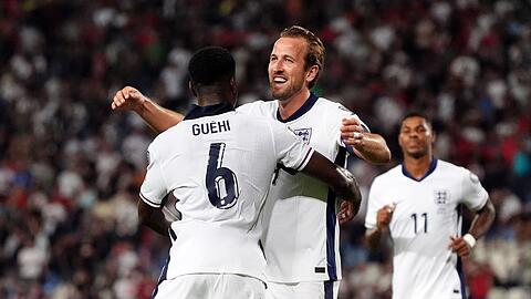 England-Nationalspieler Marc Guehi und Harry Kane: Spielen die beiden bald auch bei den Bayern zusammen?