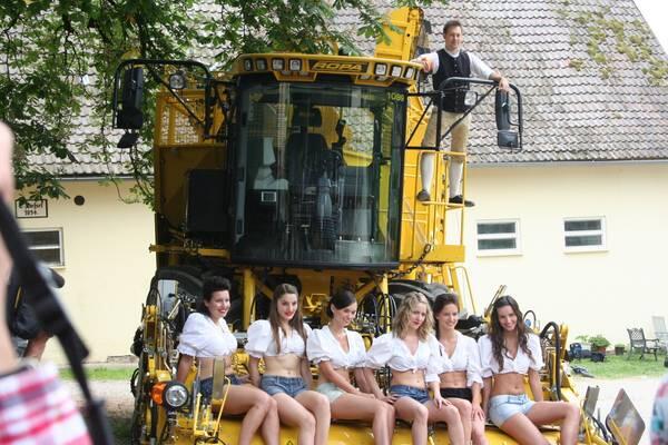 Das sind die Bilder vom Jungbauernkalender des letzten Jahres.