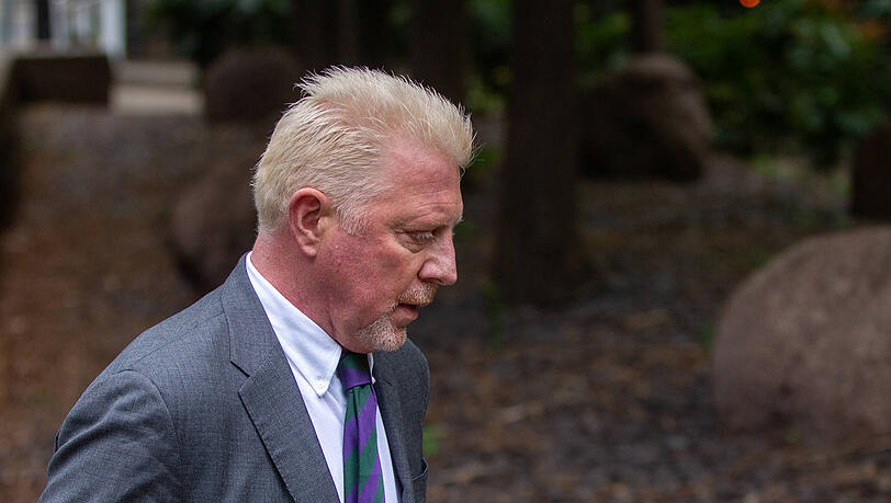 Boris Becker auf dem Weg ins Gericht.