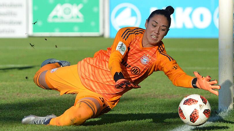 Mit dem FC Bayern zweimal deutscher Meister und mit Österreich EM-Dritte 2017: Torhüterin Manuela Zinsberger.