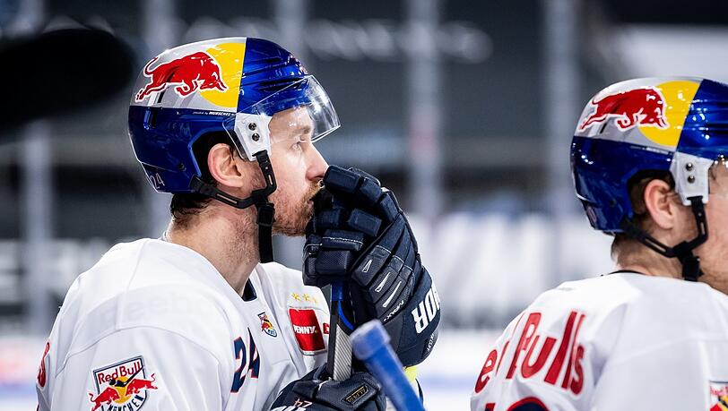 Nachdenklicher Jonathon Blum: Der EHC kriselt. Nachdenklicher Jonathon Blum: Der EHC kriselt.