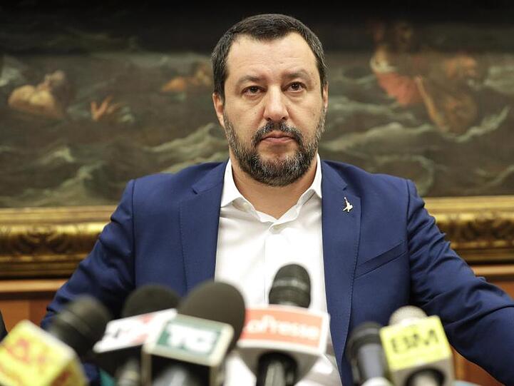 Matteo Salvini Ende Januar bei einer Pressekonferenz in Rom. Im Zwist mit Brüssel kommt ein Einlenken für ihn nicht in Frage.