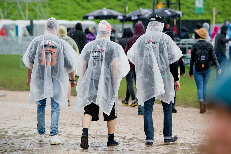 Die Bilder vom ersten Tag des Festivals Rock im Park 2016 in Nürnberg.