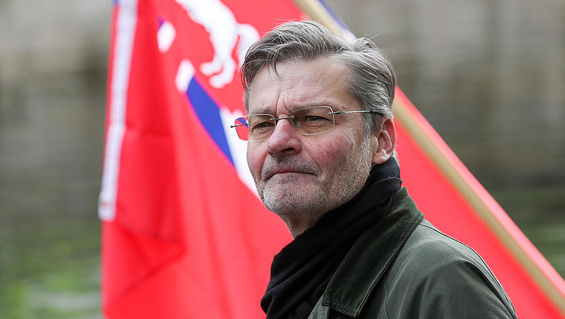 Mit Heinrich Prinz von Hannover war Désirée Nick 17 Jahre liiert. Die beiden haben einen gemeinsamen Sohn, der in England lebt. Mit Heinrich Prinz von Hannover war Désirée Nick 17 Jahre liiert. Die beiden haben einen gemeinsamen Sohn, der in England lebt.