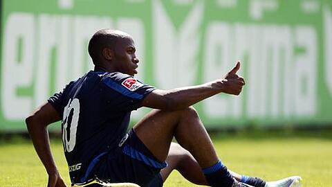 Einst bei 1860, jetzt im Probetraining in Münster: Savio Nsereko