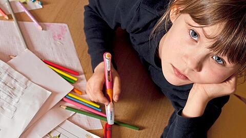 Mehr Rechnen statt Malen: Bayern startet eine "Pisa-Offensive" an Grundschulen. Im Landtag wird diese Woche über eine Petition abgestimmt. Mehr Rechnen statt Malen: Bayern startet eine "Pisa-Offensive" an Grundschulen. Im Landtag wird diese Woche über eine Petition abgestimmt.