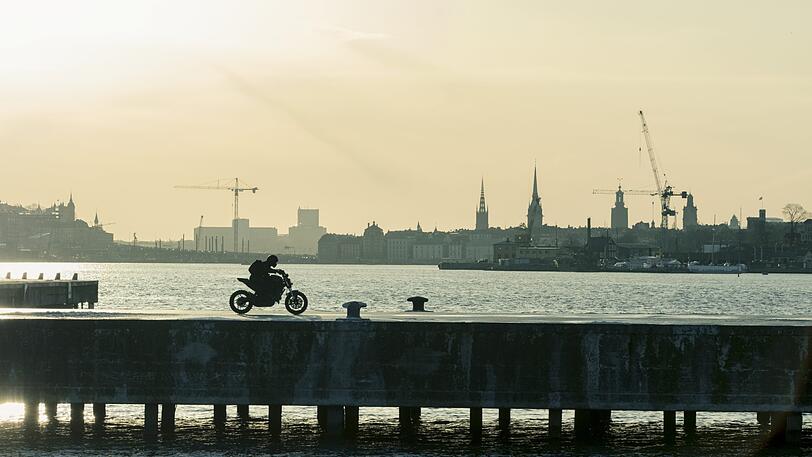 Lisbeth Salander rast mit dem Motorrad durch Stockholm und tut auch alles andere, was in Thrillern getan werden muss, um Menschenleben oder gleich die ganze Welt zu retten. Aber die Figur selbst war früher spannender.
