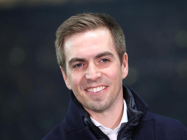 Der frühere Fußball-Nationalspieler Philipp Lahm lächelt in die Kamera. Foto: Christian Charisius/Archivbild