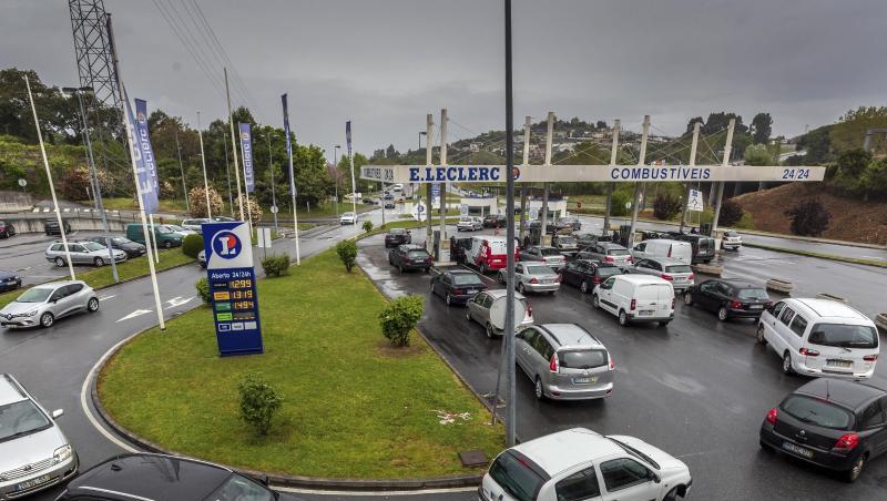 Bereits im April hatten die Fahrer von Gefahrgut-Lastwagen gestreikt und für lange Schlangen an Tankstellen in Portugal gesorgt.