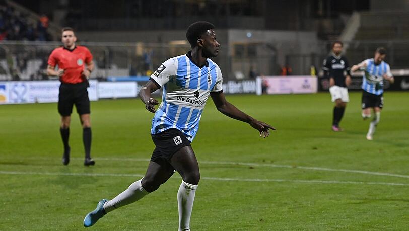 Löwen-Profi Merveille Biankadi erlebt beim TSV 1860 derzeit nach längerer Verletzung und Formsuche einen Höhenflug.