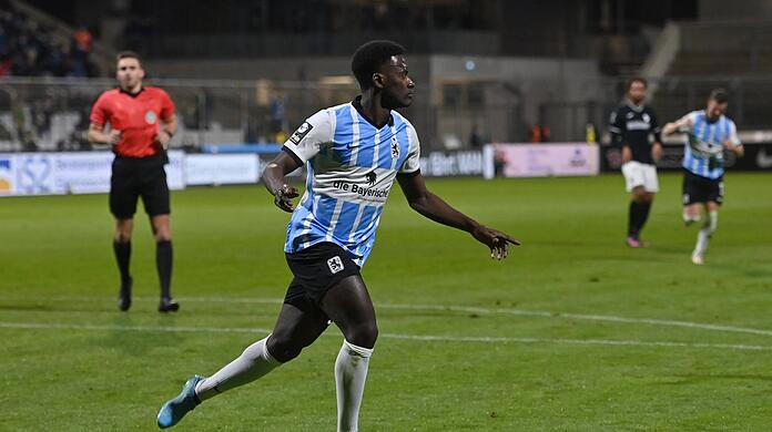 Löwen-Profi Merveille Biankadi erlebt beim TSV 1860 derzeit nach längerer Verletzung und Formsuche einen Höhenflug.