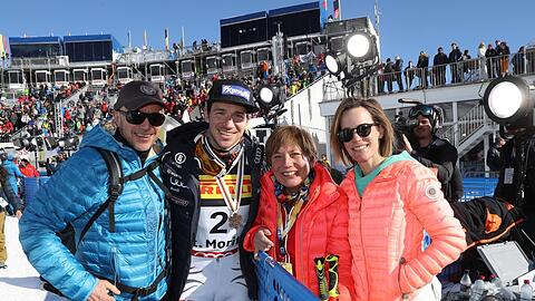 Eine schrecklich erfolgreiche Familie: Auf die Titel von Sohn Felix (M.) und die Designer-Karriere von Tocher Ameli (r.) waren Rosi und Christian immer ein bisserl mehr stolz als auf die eigenen Triumphe.