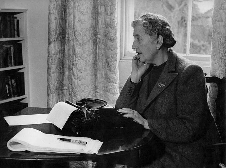 Agatha Christie.