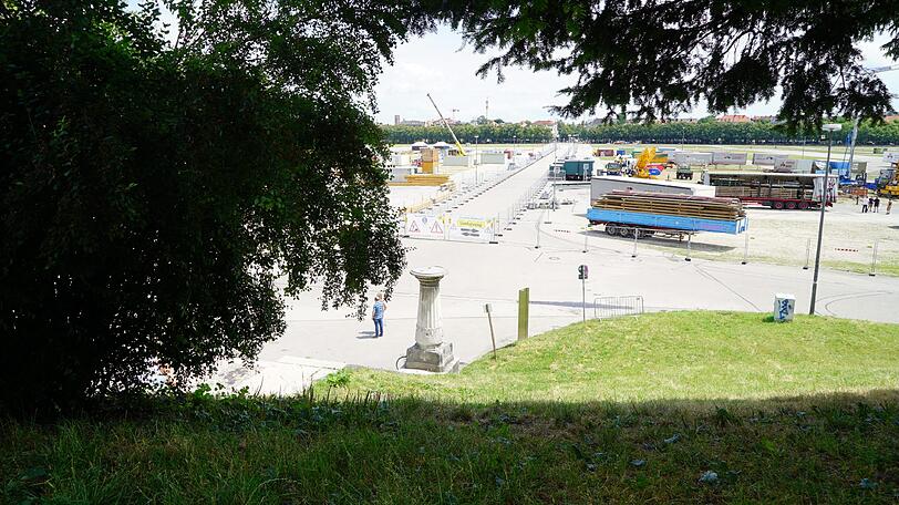 Die Bilder vom Start des Aufbaus der Theresienwiese am 10. Juli.