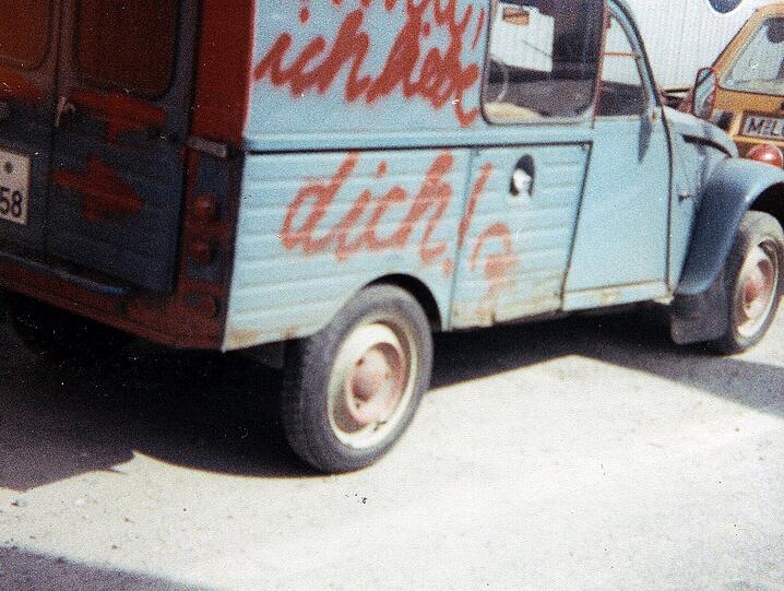 Dieses Auto hat AZ-Leser Manfred Sieber bewegt, ohne dass er je mit ihm gefahren ist. Wem die Aufschrift "Anna, ich liebe dich" galt, weiß er bis heute nicht.