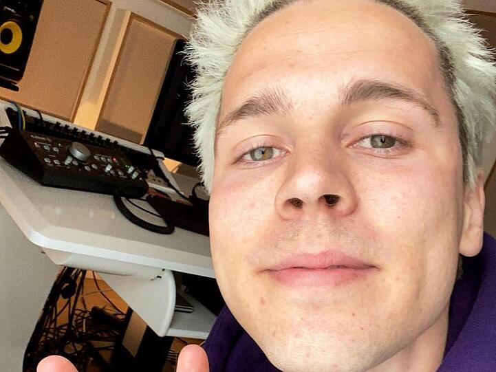DJ Felix Jaehn ist seit mehreren Wochen im Home-Office.