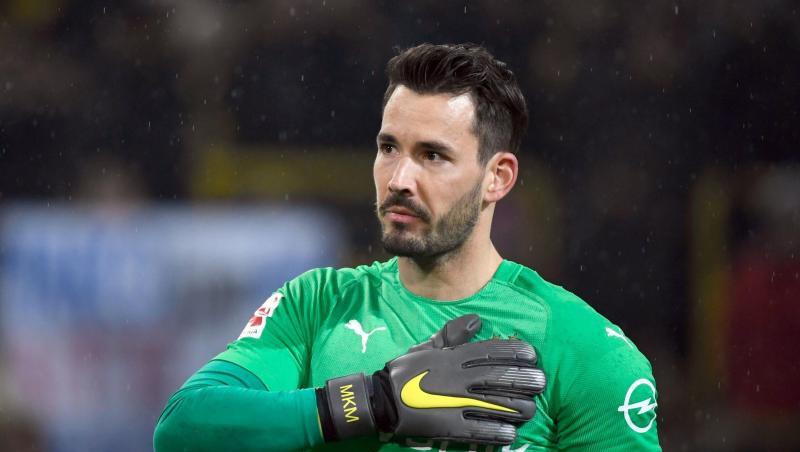 Borussia Dortmund kann in Köln wieder auf Stammtorhüter Bürki setzen. Borussia Dortmund kann in Köln wieder auf Stammtorhüter Bürki setzen.