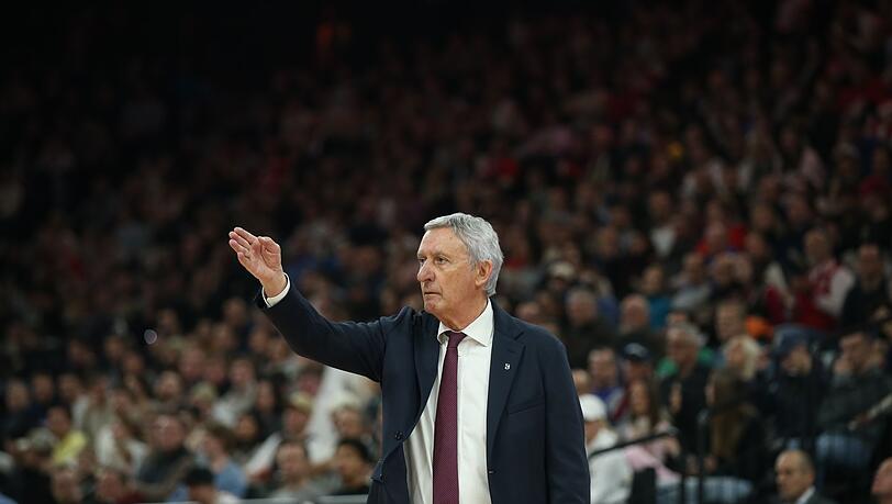 Pesic ist zur&uuml;ck an der Seitenlinie.