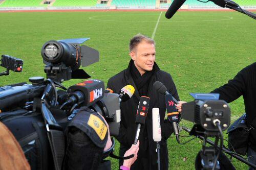 SSV-Vizepräsident Mario Meuler vor der Presse