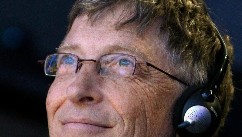 Bill Gates wird von der Stiftung Lindauer Nobelpreisträgertreffen für
sein Engagement in den Ehrensenat aufgenommen. Bill Gates wird von der Stiftung Lindauer Nobelpreisträgertreffen für
sein Engagement in den Ehrensenat aufgenommen.