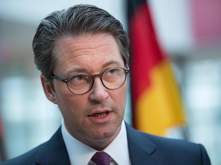 Andreas Scheuer (CSU) spricht bei einer Veranstaltung. Foto: Hendrik Schmidt/Archivbild