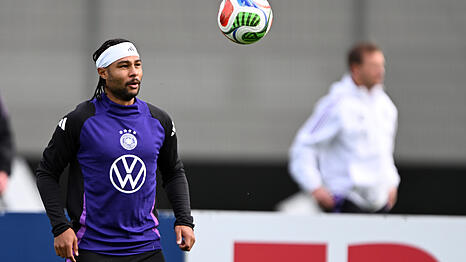 Serge Gnabry bereitet sich mit dem DFB-Team auf die kommenden WM-Qualifikationsspiele vor.