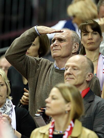 Am Freitagabend war Uli Hoeneß im Audi Dome bei den Basketballern des FC Bayern