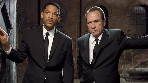 Will Smith und Tommy Lee Jones (r.) in der "Men in Black"-Reihe.