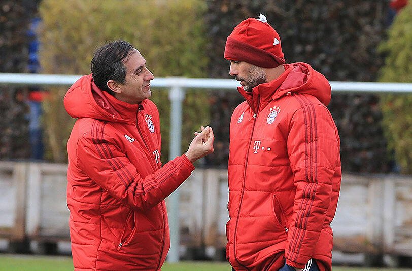 Pep Guardiola (r.) mit seinem Berater Manuel Estiartes.