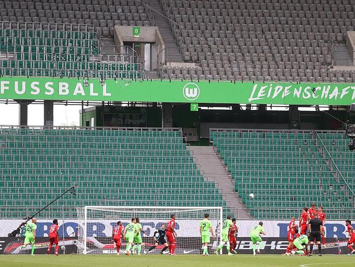 Sind Geisterspiele in der Fußball-Bundesliga bald Geschichte?.