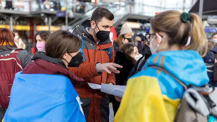Täglich kommen Hunderte Geflüchtete aus der Ukraine in München und Bayern an.