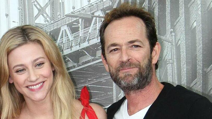 Lili Reinhart und Luke Perry bei einem gemeinsamen Auftritt 2018