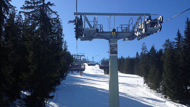 Machte am Aschermittwoch Zicken: Der Kreuzwankl-Ski-Express in Garmisch. Machte am Aschermittwoch Zicken: Der Kreuzwankl-Ski-Express in Garmisch.