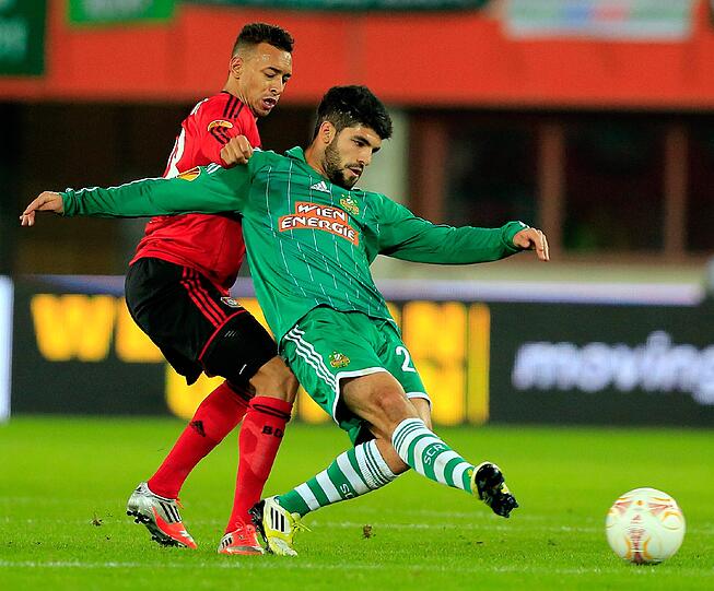 MOHAMMED ILDIZ (hier noch im Dress von Rapid Wien) ab der 86. Minute: Note 3. Eintracht-Kepper Trapp konnte seinen Schuss in der 87. Minute nur nach vorne abwehren. Die vier Minuten Spielzeit reichen aber nicht für eine ausreichende Bewertung