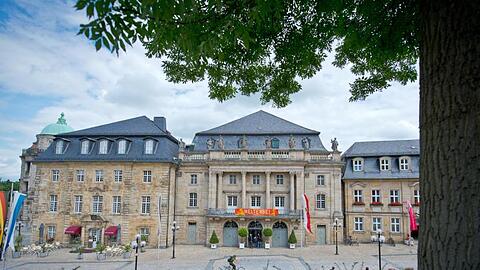 Das Redoutenhaus des Markgräflichen Opernhauses in Bayreuth (Oberfranken) wird ab Montag saniert. Foto: David-Wolfgang Ebener/Archivbild