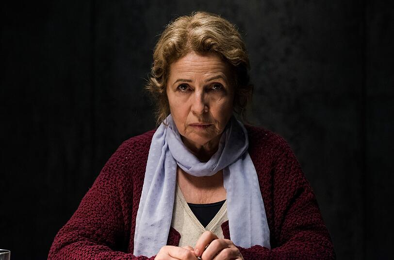 Michaela May in ihrer Rolle der Patientenmörderin Marianne Löhr