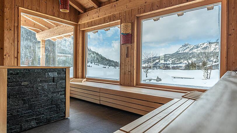 Als ein Erholungshotel in Tirol wurde Wellnessbereich VitalQuelle vollständig darauf abgestimmt, dass Sie von Kopf bis Fuß entspannen und sich regenerieren können.