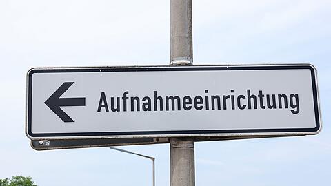 Solange sie in einer Aufnahmeeinrichtung leben m&uuml;ssen, gibt es Einschr&auml;nkungen f&uuml;r Asylbewerber (Archivbild)