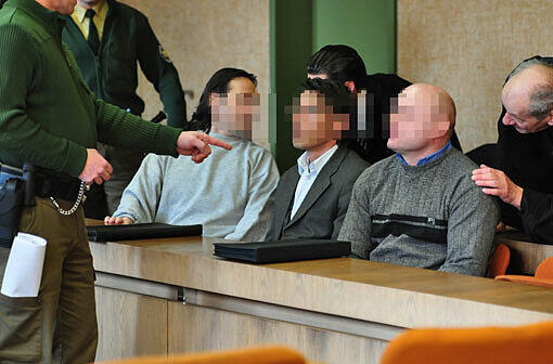 Angeklagt als Kokain-Dealer (von links): Agron D. (37), Gashi C. (35) und Mehmet B. (39).