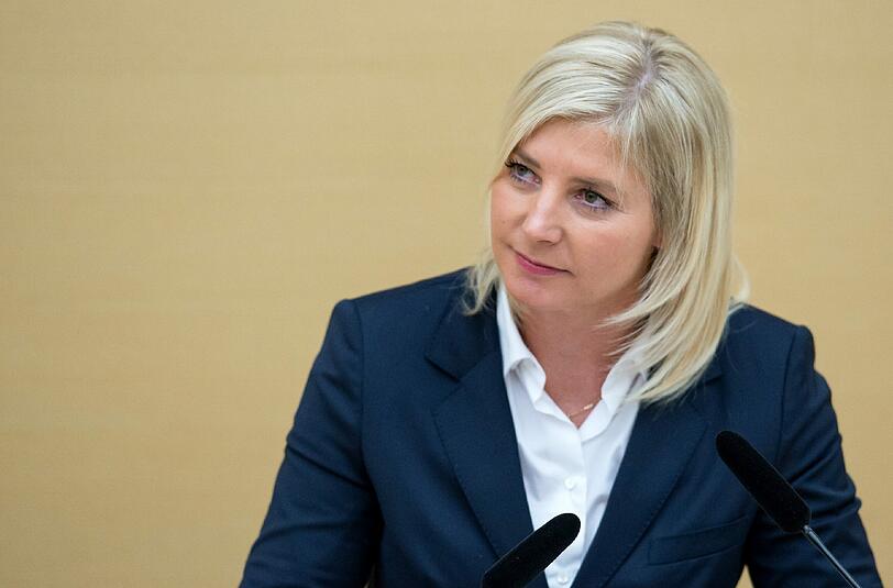 Ulrike Scharf malte eine düsteres Klimaszenario für Bayern an die Wand.