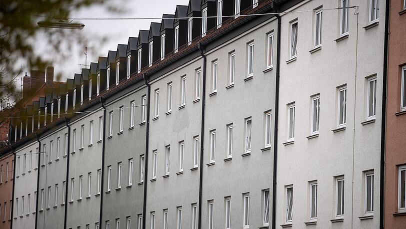 Wohnraum in München ist teuer, deswegen sucht die Stadtpolitik nach Möglichkeiten, die Mieten einzudämmen. (Symbolbild)
