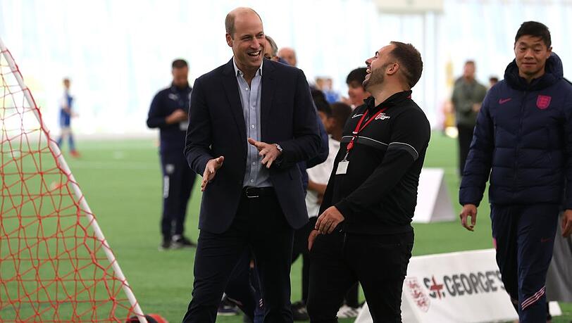 Prinz William beim zehnjährigen Jubiläum des Fußballzentrums St. George's Park.