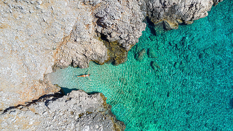 Finden Sie Ihren Lieblingsstrand voller Geräusche, Gerüche und Farben. Finden Sie Ihren Lieblingsstrand voller Geräusche, Gerüche und Farben.