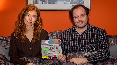 "Eigentlich sollten wir": Marleen Lohse und Thomas Mraz spielen Marion und Stefan Steindl.