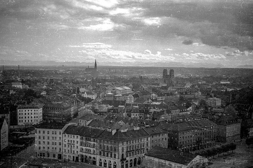 Weitere historische München-Bilder aus der Nachkriegszeit.
