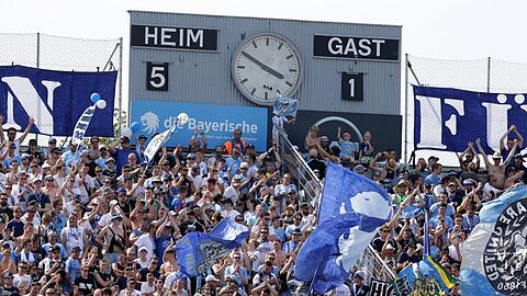 Die Heimat der Löwen-Fans: Das Grünwalder soll 2023 umgebaut werden. Präsident Reisinger sucht Ausweichstadien.