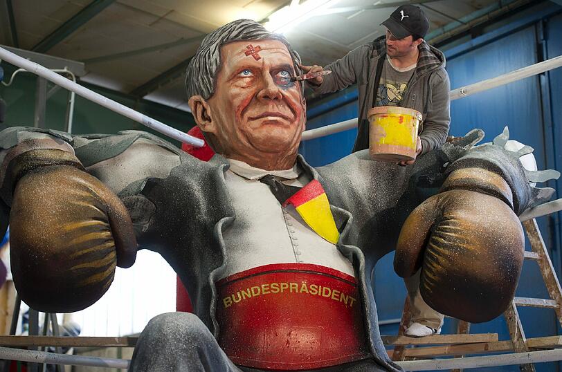 ..der Mainzer Rosenmontagsumzug kommt an der Causa Wulff nicht vorbei.