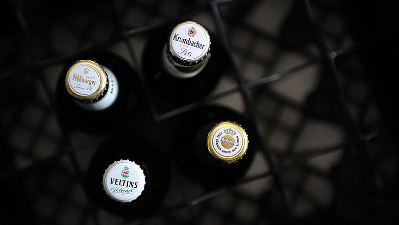 Der Einbrecher bediente sich erstmal beim Biervorrat seines Opfers. Der Einbrecher bediente sich erstmal beim Biervorrat seines Opfers.