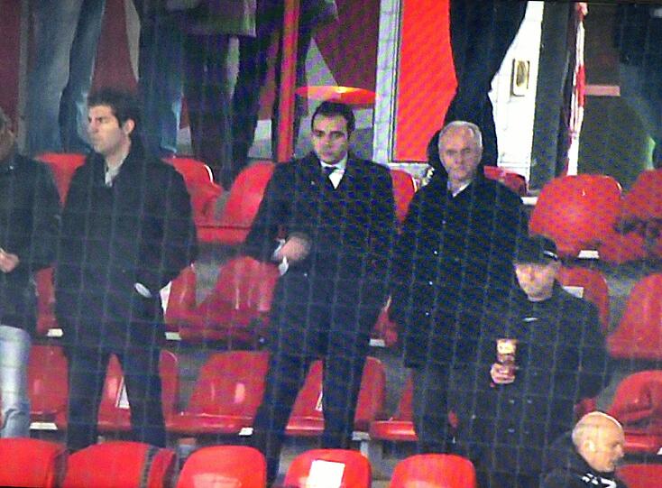 Sven-Göran Eriksson mit Ismaik-Cousin Noor Adnan Hassan Basha beim Löwen-Spiel gegen Union