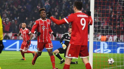 Immer gefährlich vor dem Tor: Kingsley Coman (li.) und Robert Lewandowski vom FC Bayern.